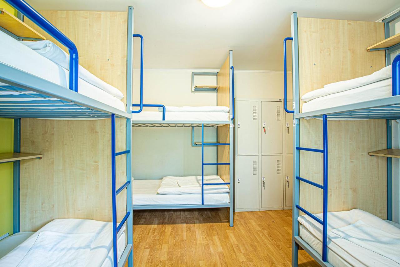 Gar'Is Hostel Kiev Bagian luar foto