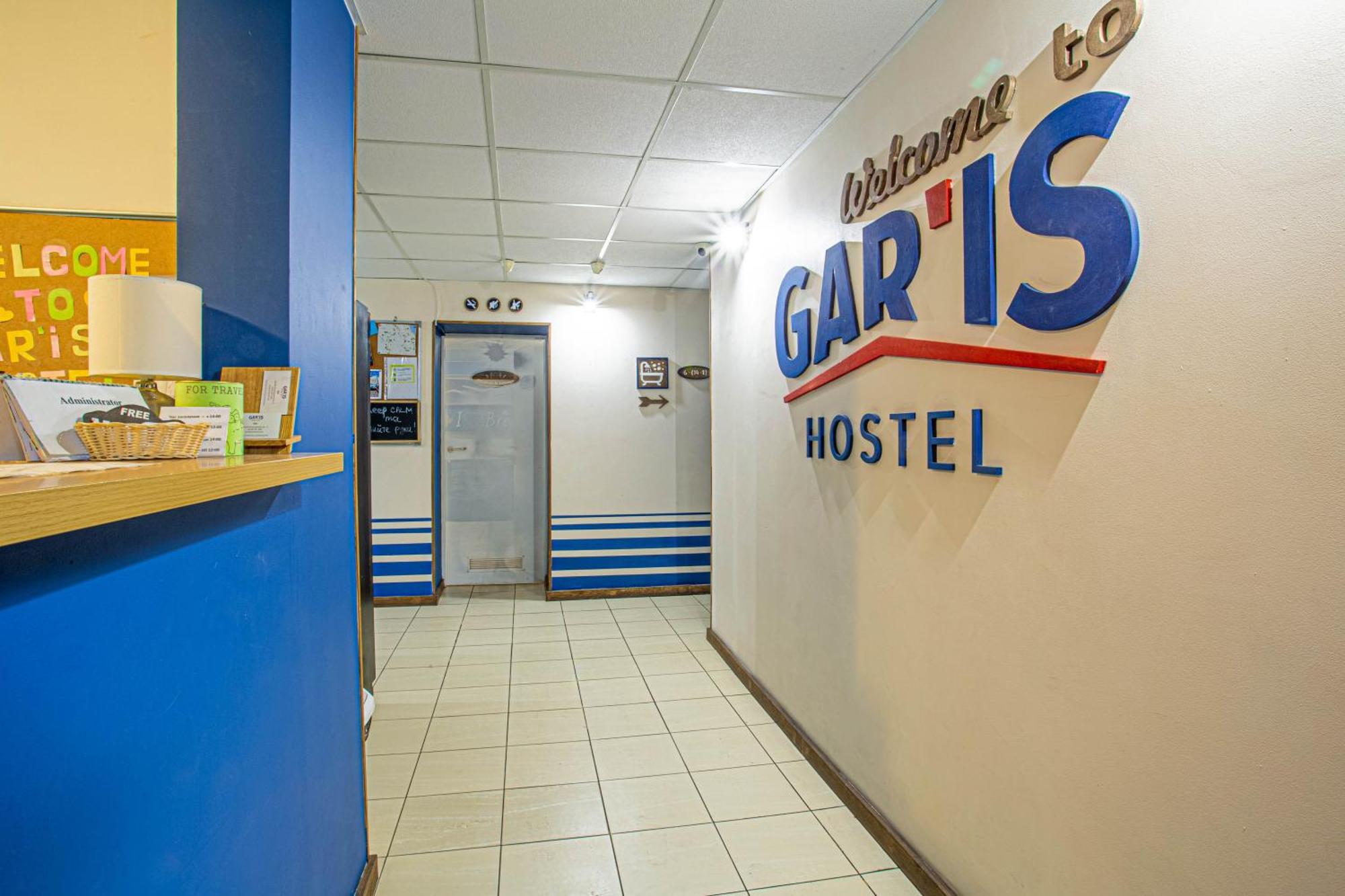 Gar'Is Hostel Kiev Bagian luar foto